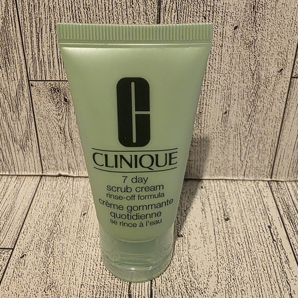 Clinique Other - Clinique Green 7 Day Scrub Cream Exfoliant